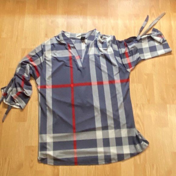 LILDY Womens L-XL Gray Red Line Plaid Pullover Blouse Shirt w/Bell Sleeves - Picture 9 of 14